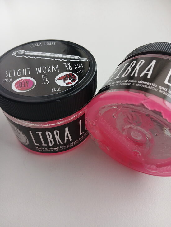 Slight Worm 38mm, 019-Hot Pink, 0,25gr, Krill, 15psc/pack